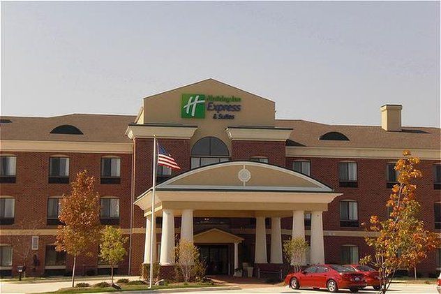 Holiday Inn Express Hotel & Suites Tipp City By Ihg Exterior foto